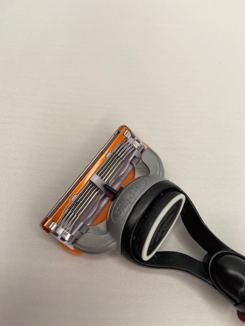 Men's Razor - Incendiary : F-Series | Close Up Blade View | Six Shooter Shaving